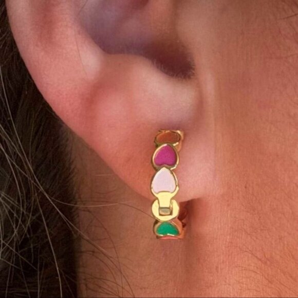 Colorful heart shaped demi sized hoop earrings - Picture 2 of 3